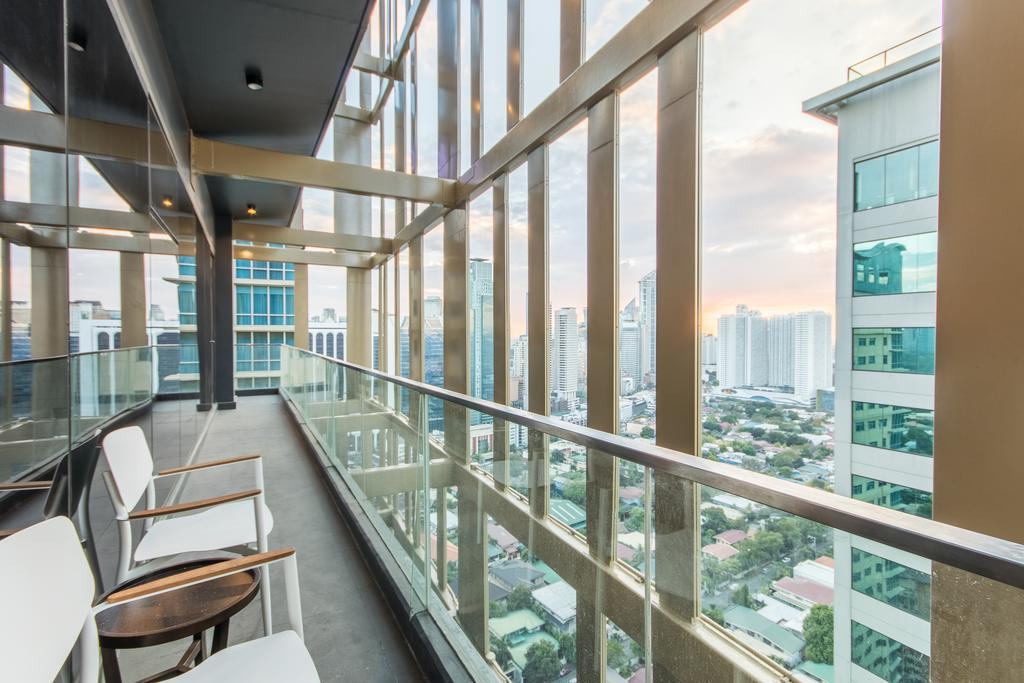 I'M Hotel Makati City Exterior foto View from the 30th floor
