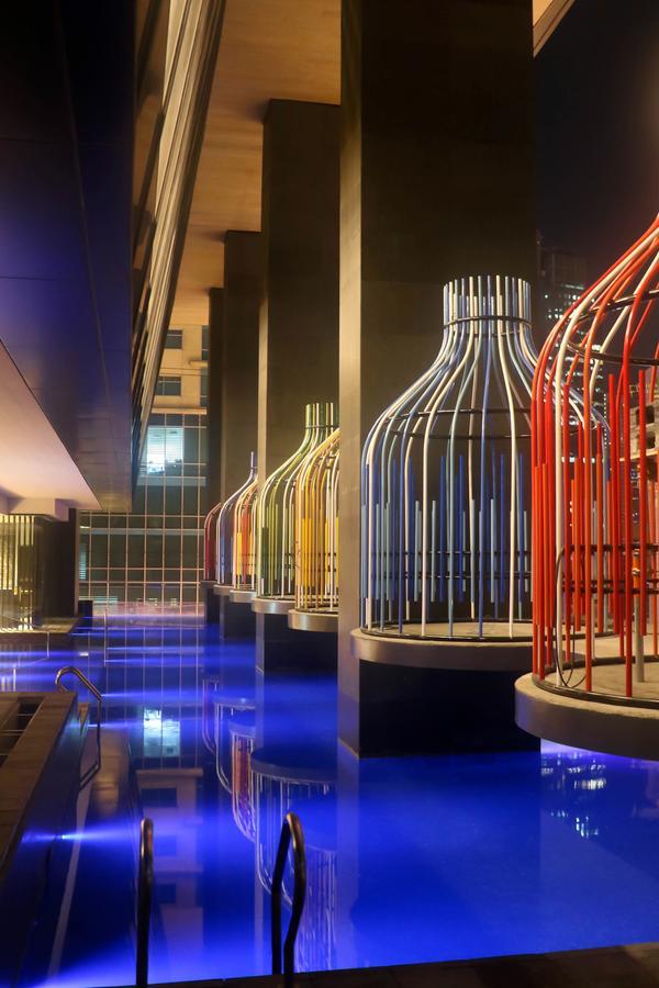 I'M Hotel Makati City Exterior foto The staircase